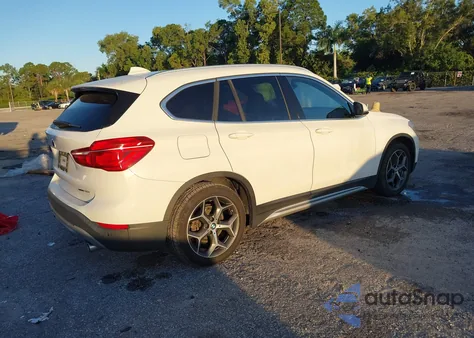 2018 BMW X1 xDrive28I из США, поврежденный, VIN WBXHT3C3XJ5L30737